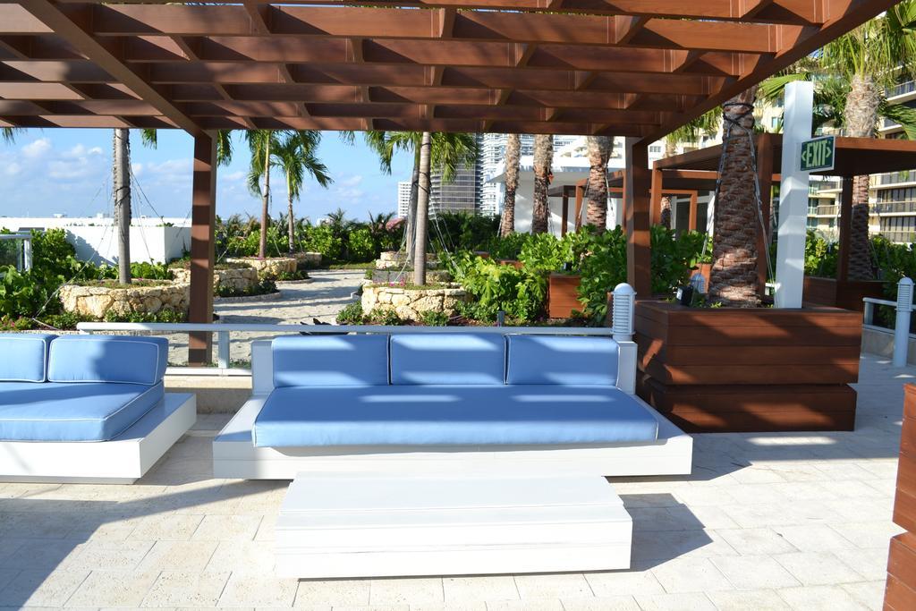 Grand Beach Hotel Surfside West Bagian luar foto