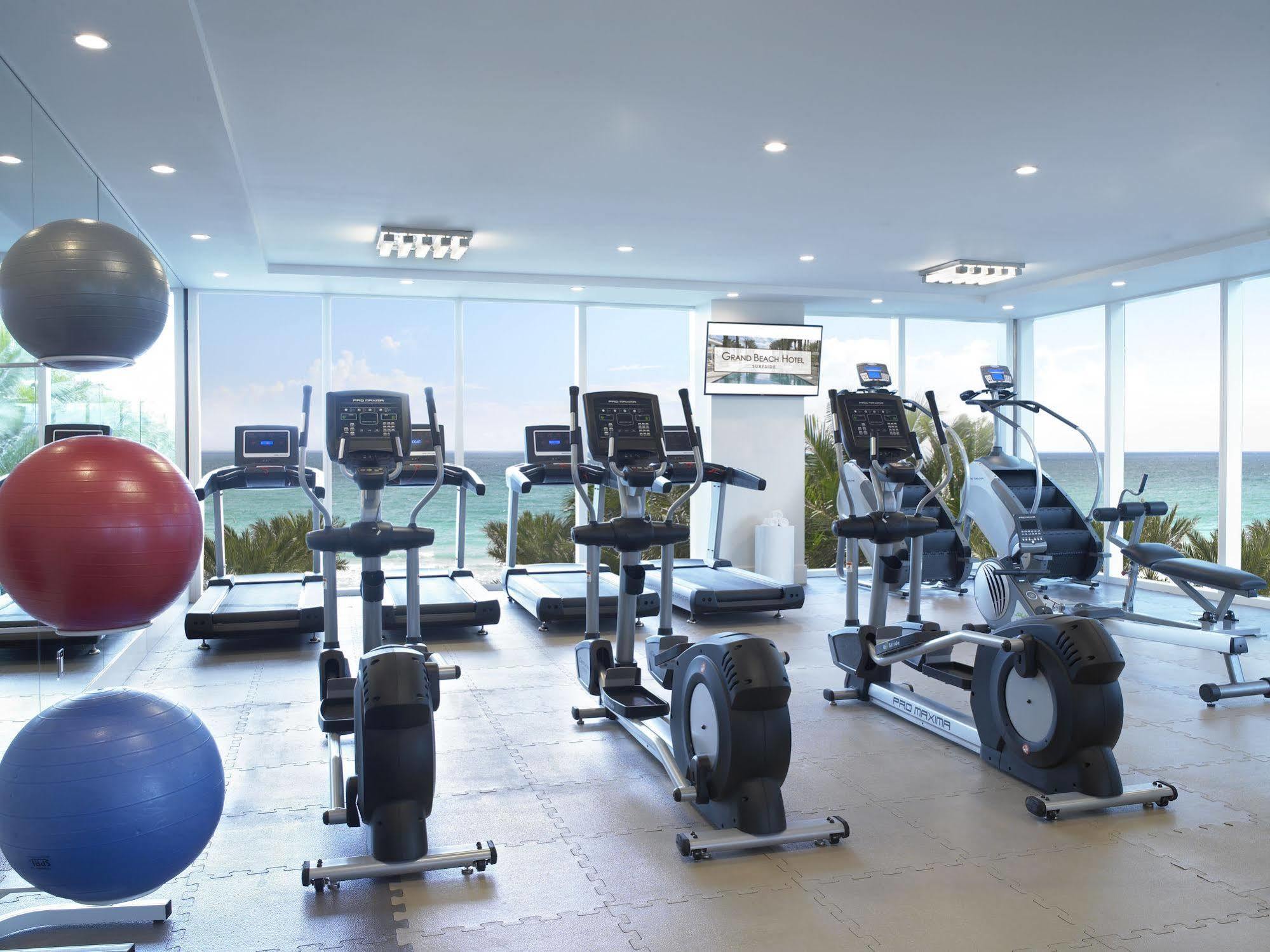 Grand Beach Hotel Surfside West Bagian luar foto